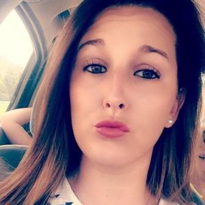 Meet your Posher, Lacy