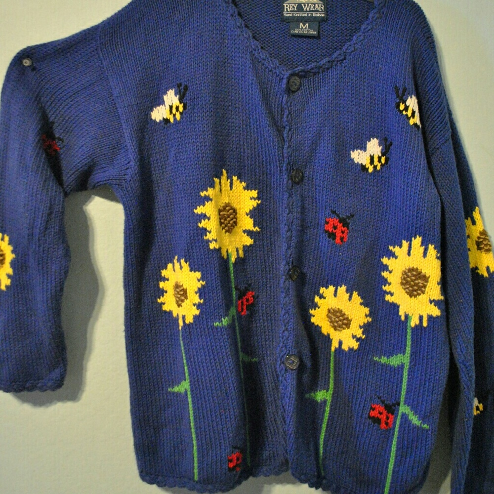 Vintage knitted sunflower cardigan