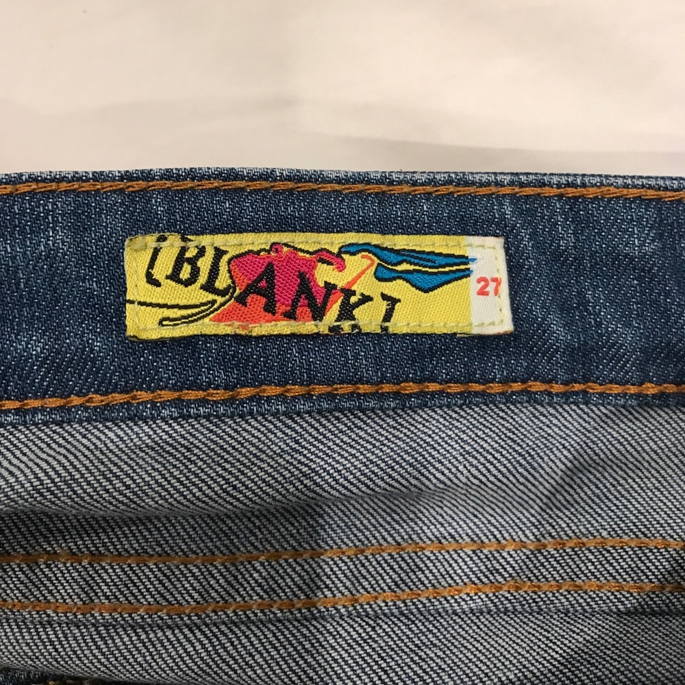 Distressed jeans - Picture 4 of 5