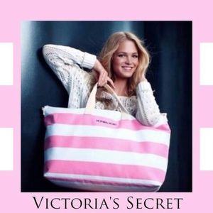 NWT Victoria's Secret weekender bag