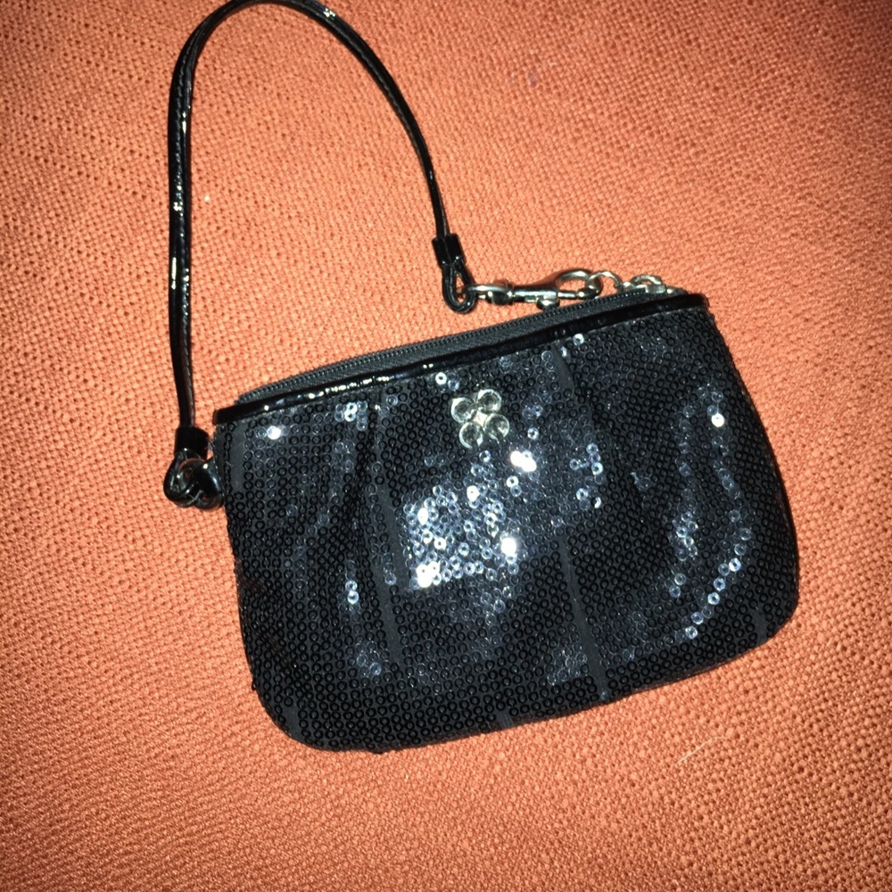 Sequin Coach Wrislet 🖤