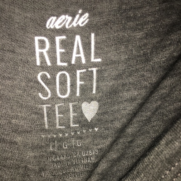 Aerie Gray graphic tee - Picture 3 of 3