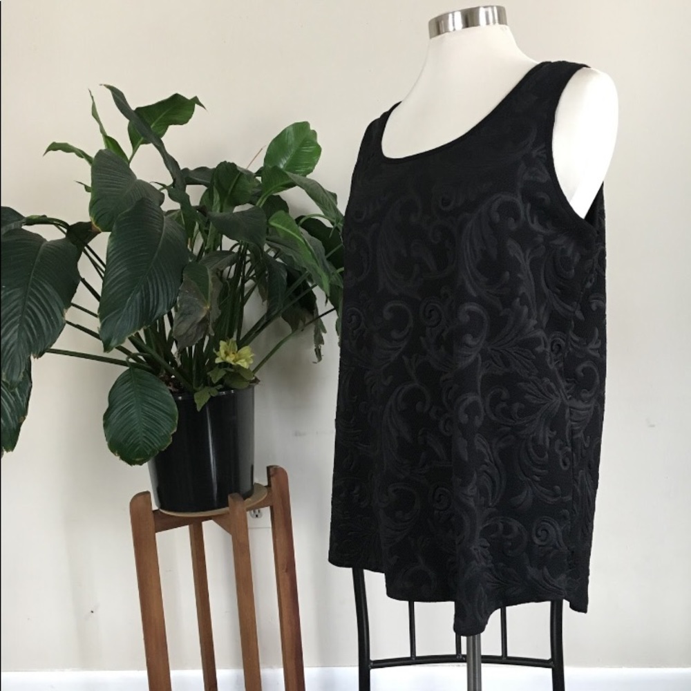 Black sleeveless top
