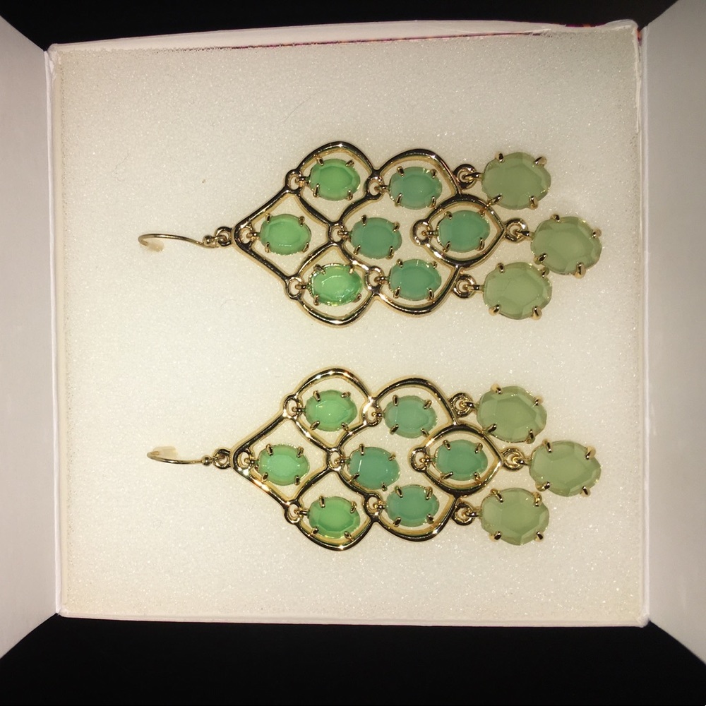 Stella and Dot Earrings