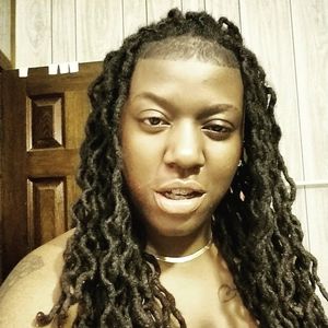 Meet your Posher, Jade