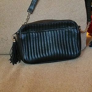 Anne Klein black leather purse