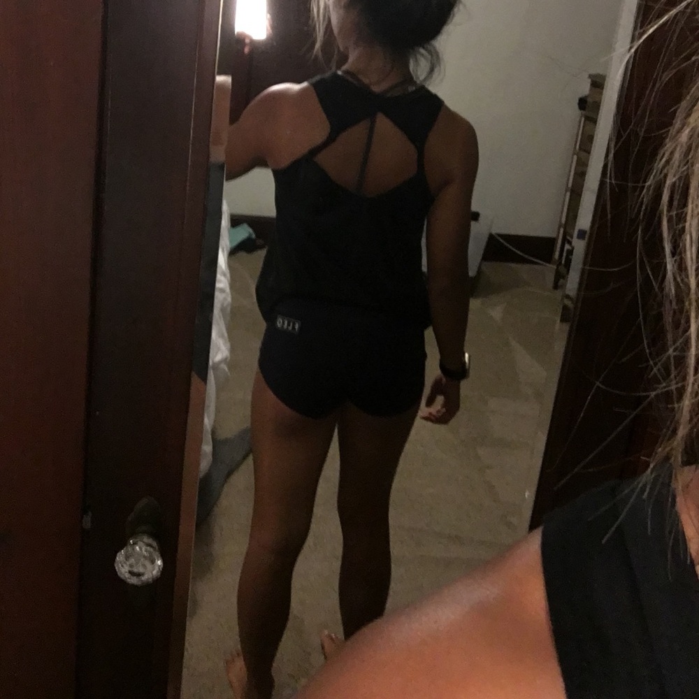 Cute top