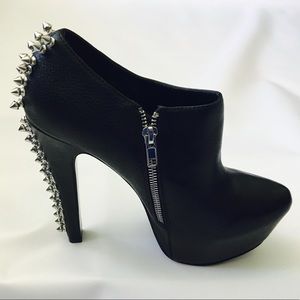 Steve Madden spiked booties