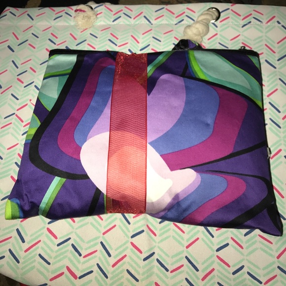 NWT Trina & Co. three pouch set - Picture 3 of 6