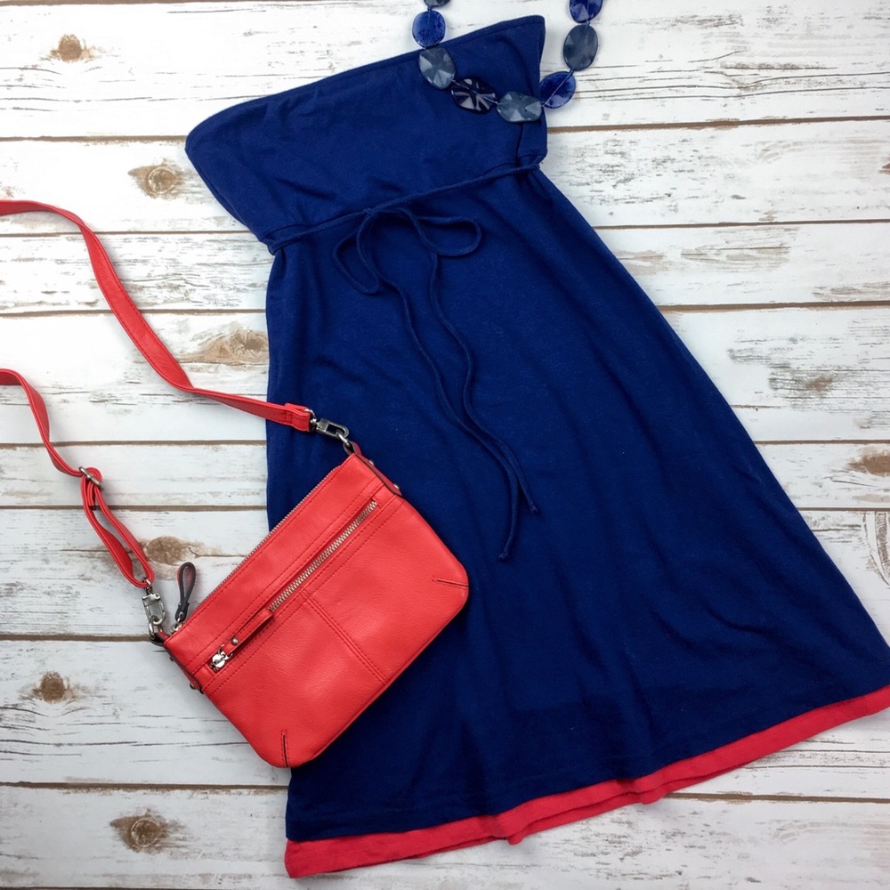 VS Navy and Red Strapless Dress