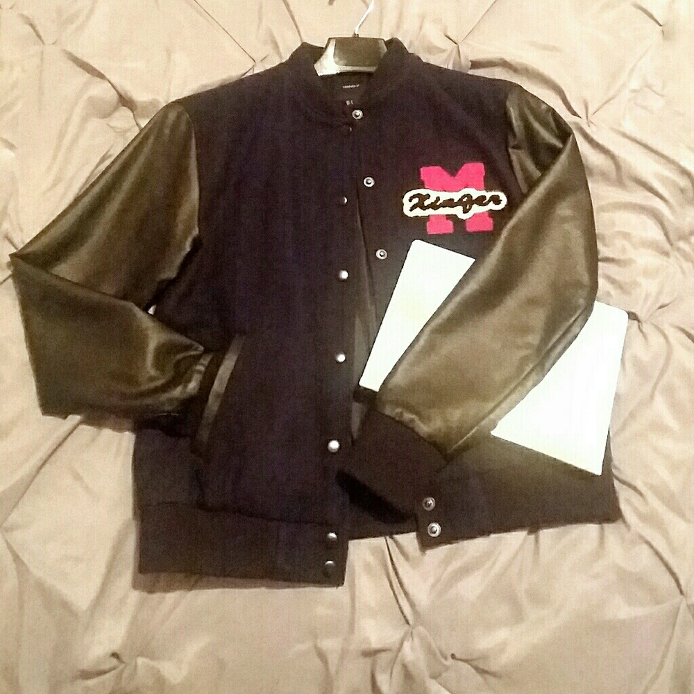 Forever 21 PRICE DROPPED Navy Blue Varsity Jacket