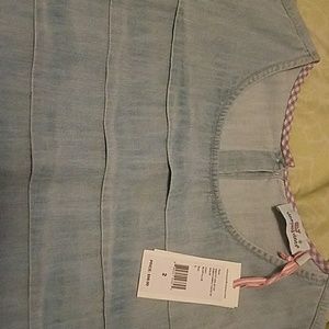 NWT, Vineyard Vines acid wash jean shirt