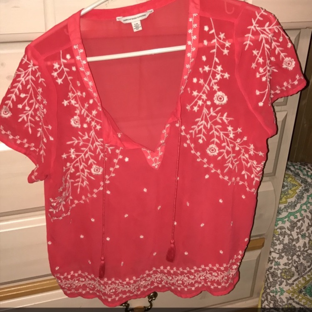 American Eagle shirt