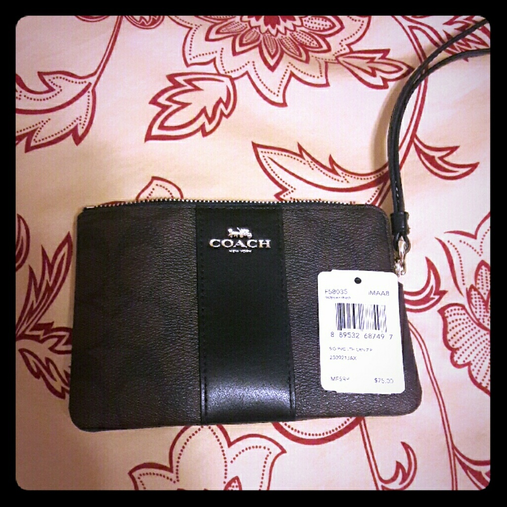Authentic Coach brown/black wristlet #F58035