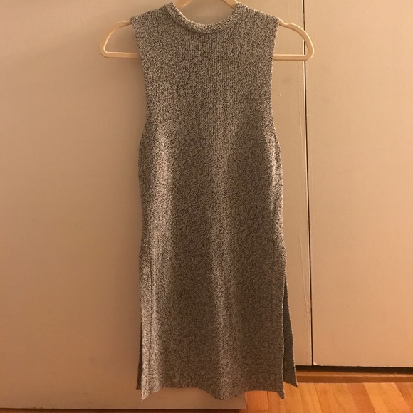 Artizia Sleeveless Sweater Tank - Picture 3 of 5