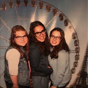 Meet your Posher, Sara