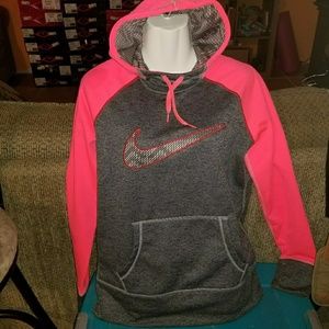 Nike Therma-fit hoodie