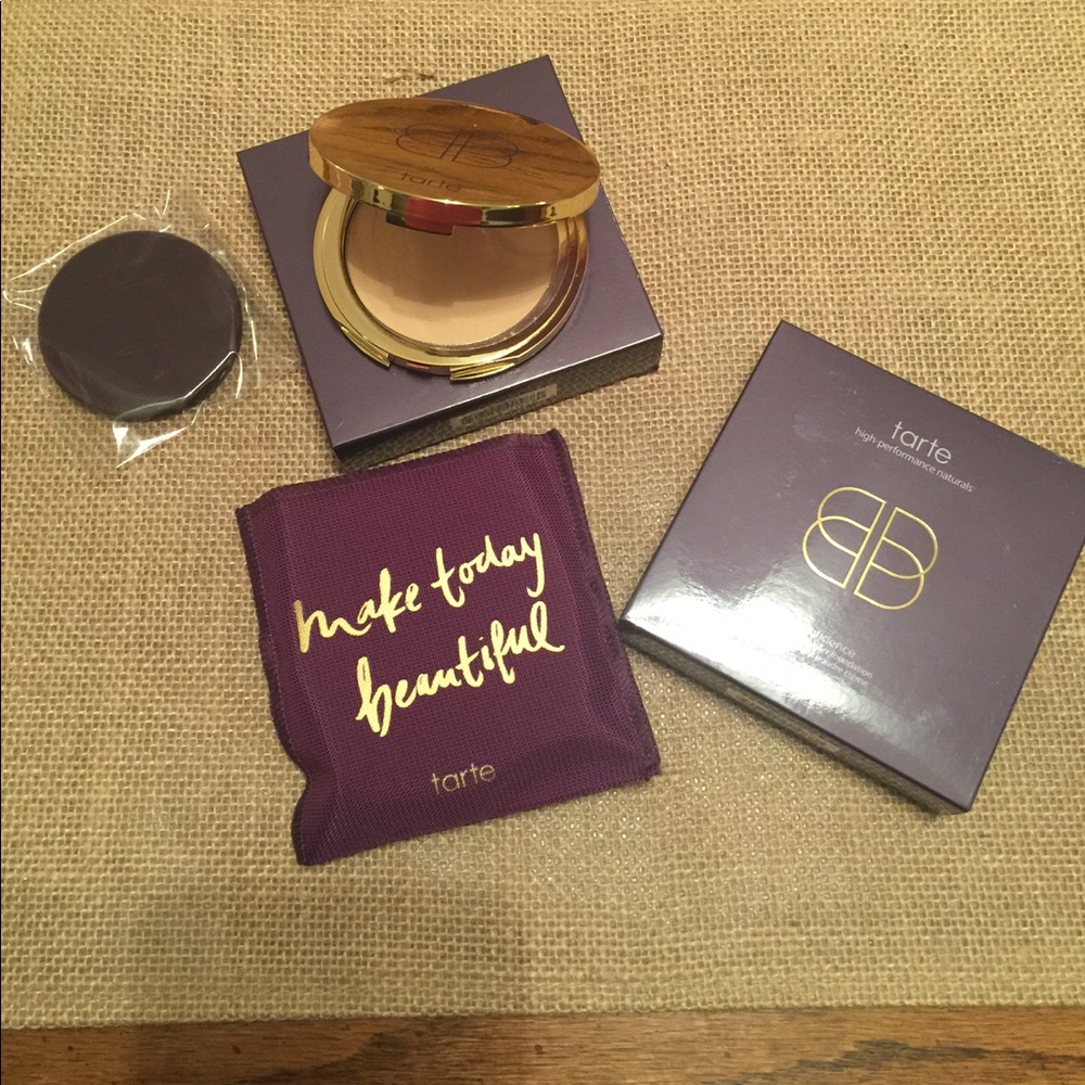 Tarte Creamy Powder Foundation
