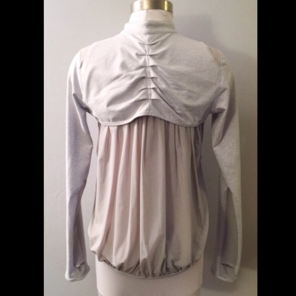 Under armour studio rave mesh back jacket