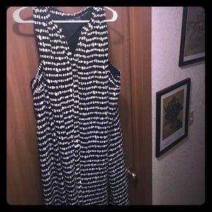 Woman's 24W black/white dress - New without tags