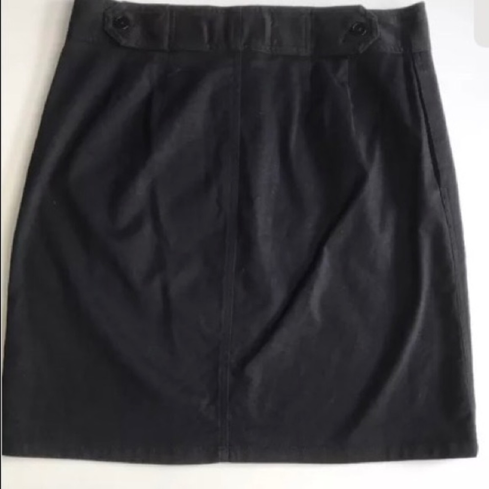Ralph Lauren black pencil skirt.  Size: 8P