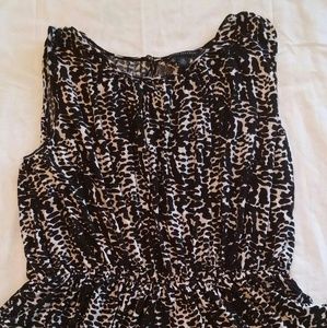 Banana Republic Black and White Tank
