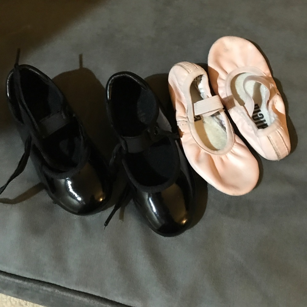 Todder size 9 tap and ballet shoes
