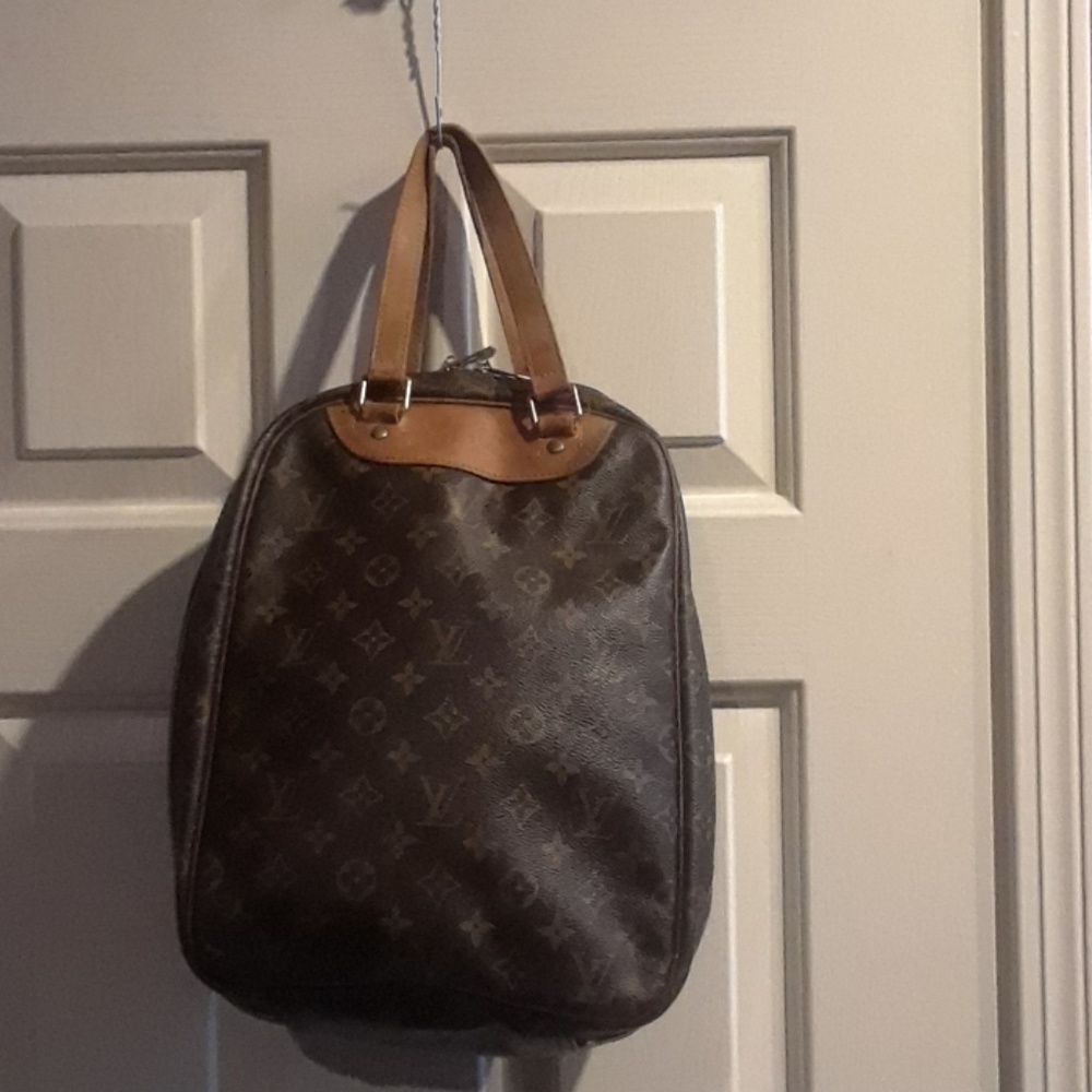 Louis Vuitton Shoe Bag