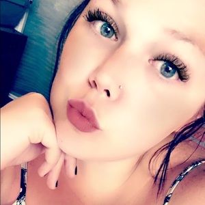 Meet your Posher, Karli