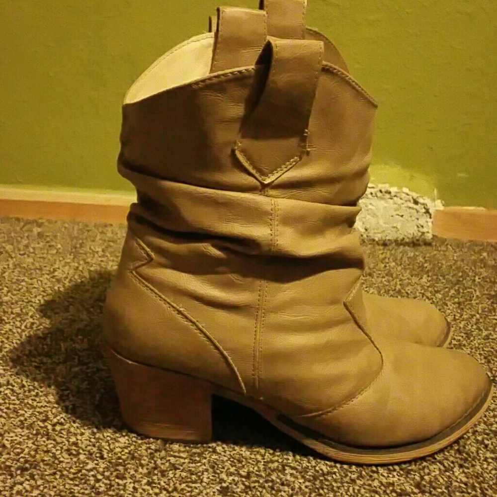 Lil cowgirl fashion boots