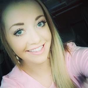 Meet your Posher, Annie