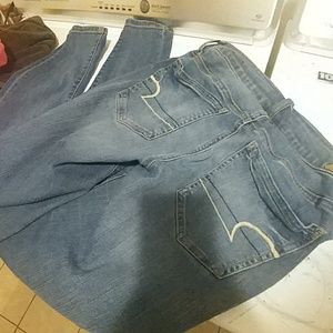 DONATING FRIDAY! American eagle skinny jeans