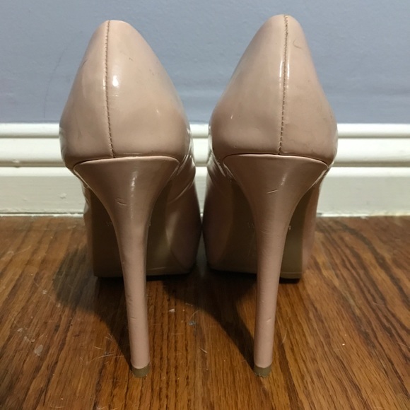 Pink heels - Picture 4 of 4