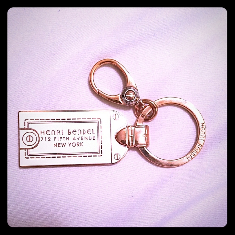 New Henri Bendel Luggage Keychain