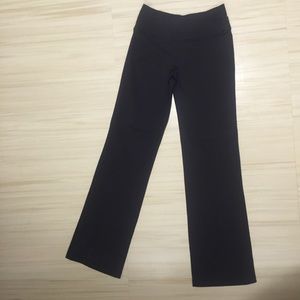 Lululemon yoga pants