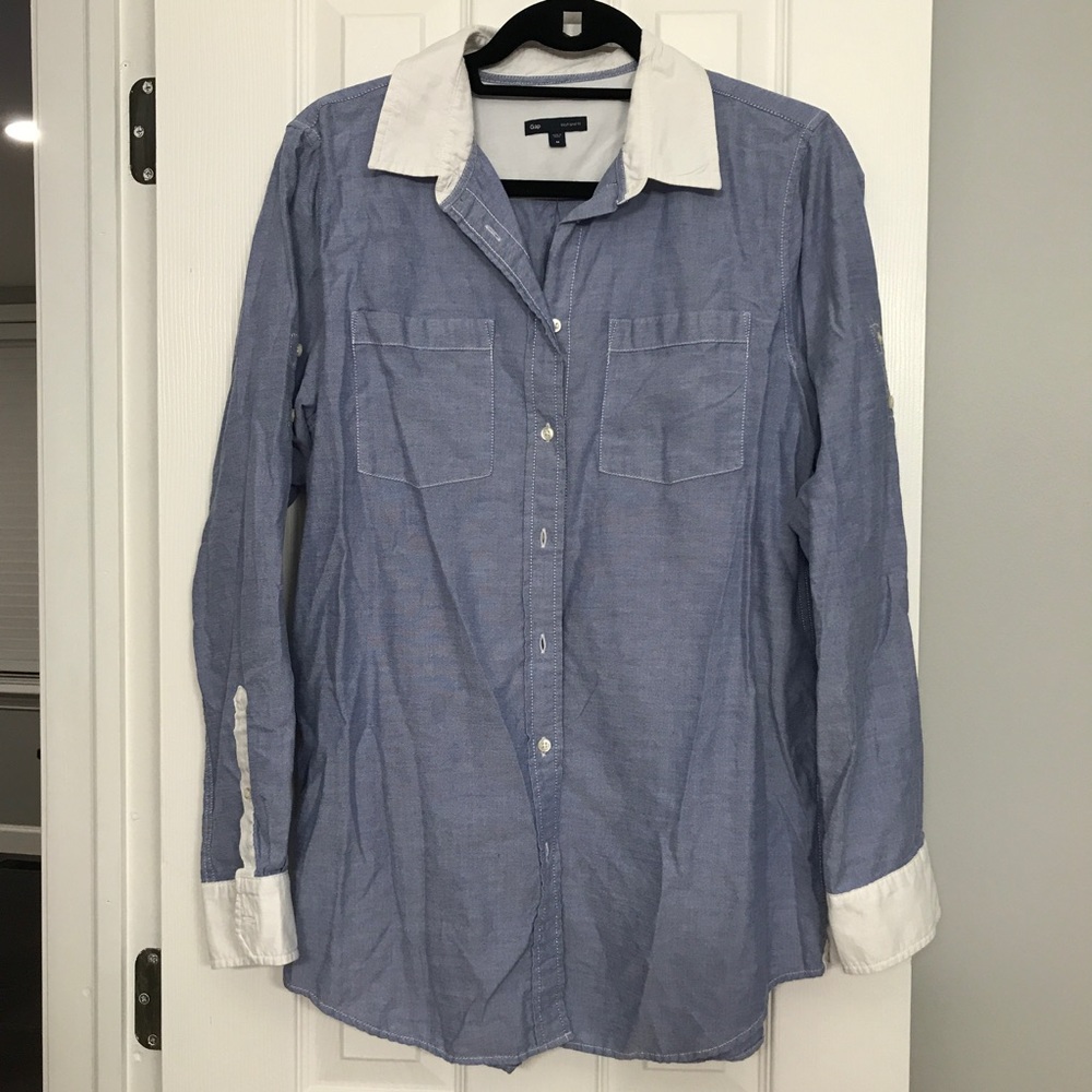 Gap button two tone shirt