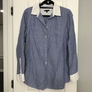 Gap button two tone shirt