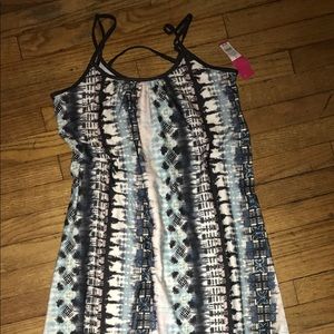 Cute mid length Womens maxi dress size small