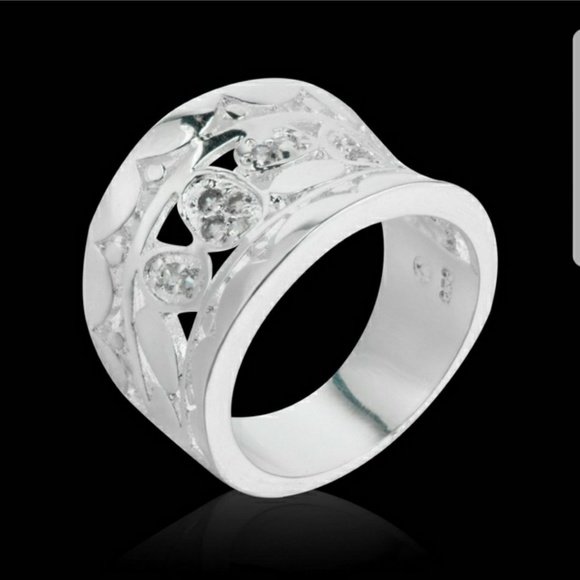 💚💙💖FASHION RING 💚💖💖 - Picture 2 of 2