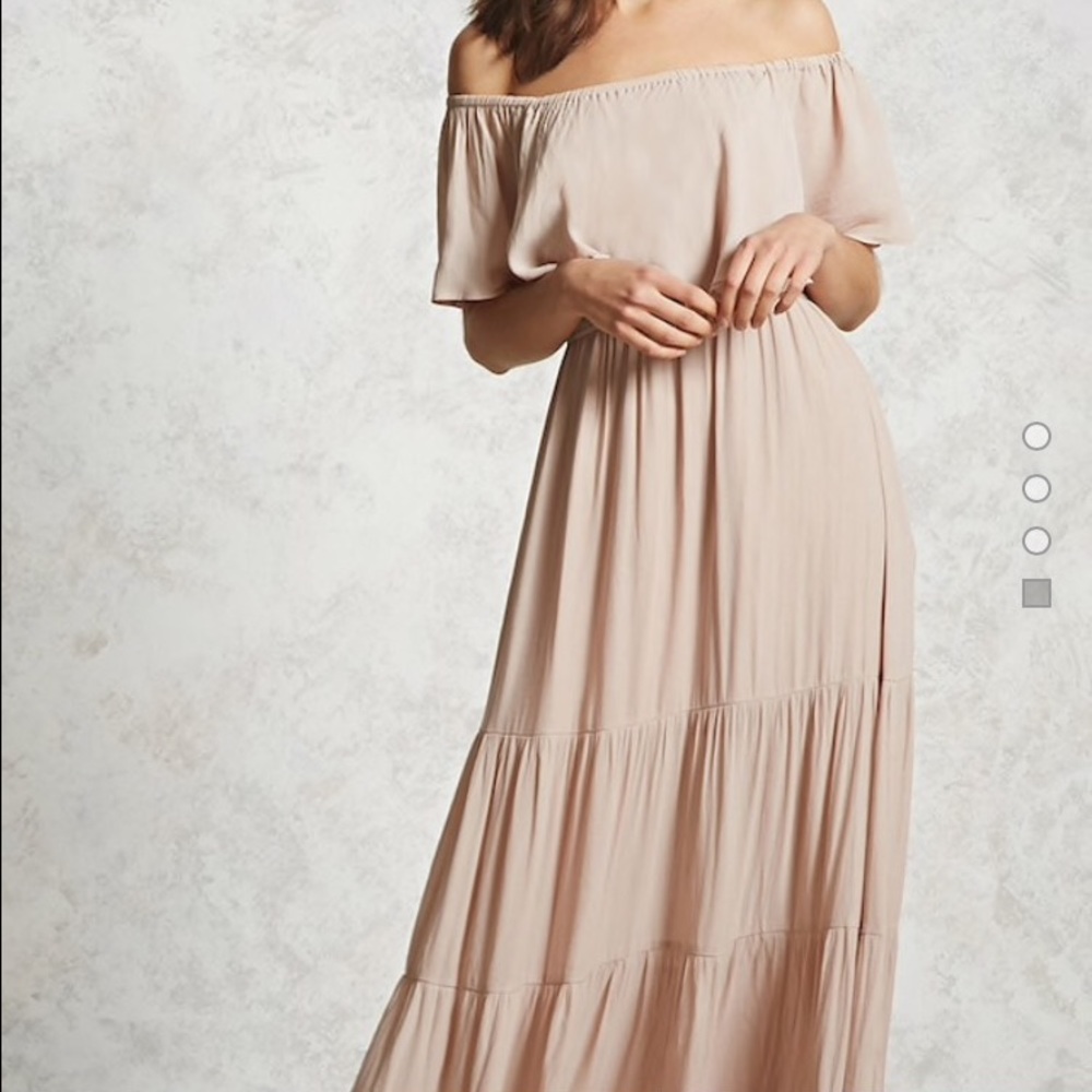 ISO blush Forever 21 off the shoulder dress 🙏🏼