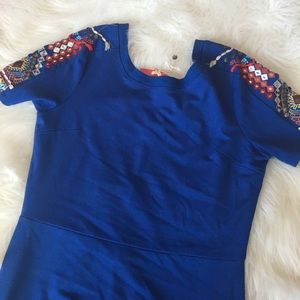 NWT Chelsea & Violet size M blue dress w/detail