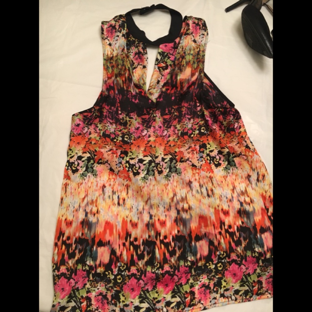 Multi-color blouse Price Firm - Picture 5 of 7