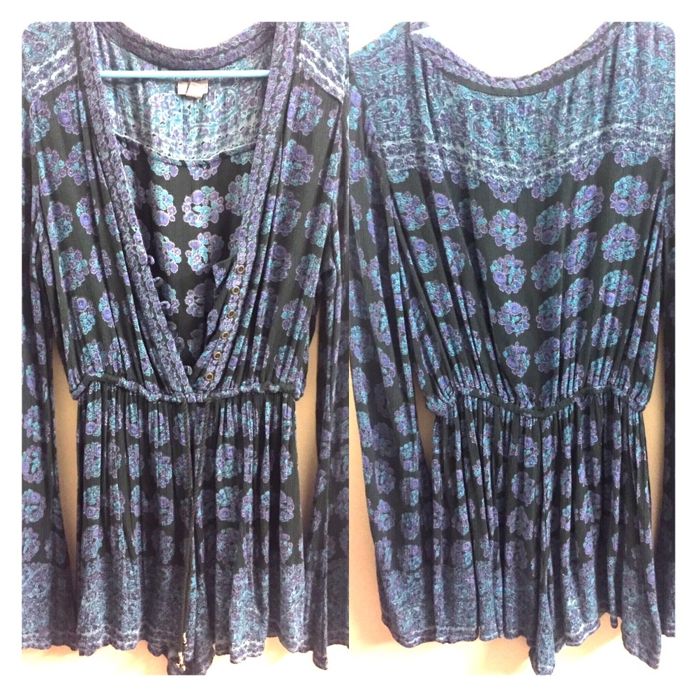 Ecote Helena Printed Long-Sleeve Romper S/XS