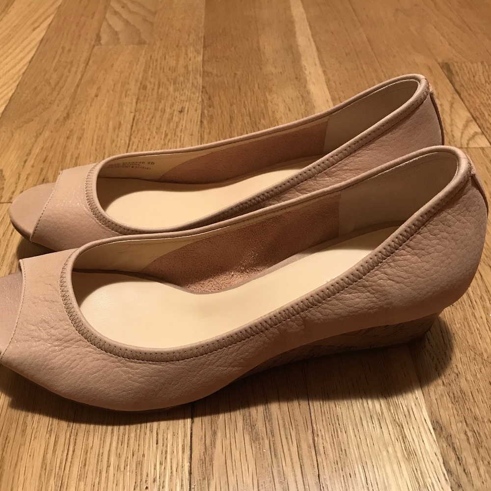 NWT Cole Haan Nike Air Wedge in Nude Leather 40 8