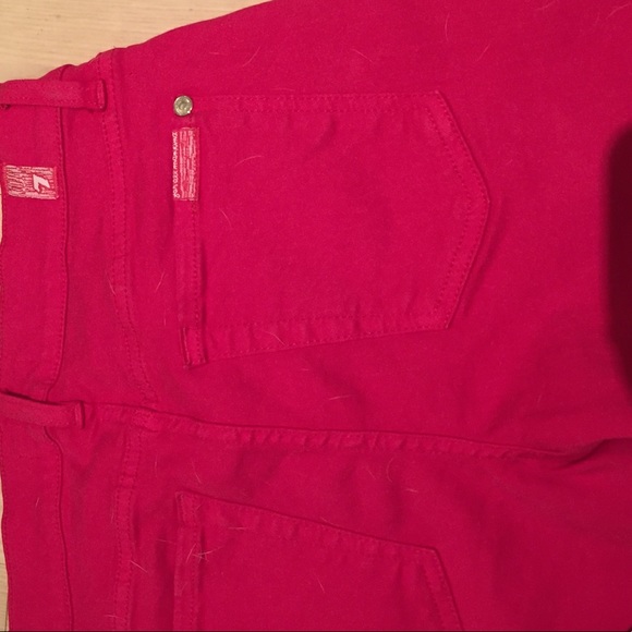 Pink pants! - Picture 3 of 3