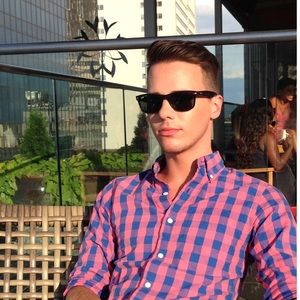 Meet your Posher, Josh