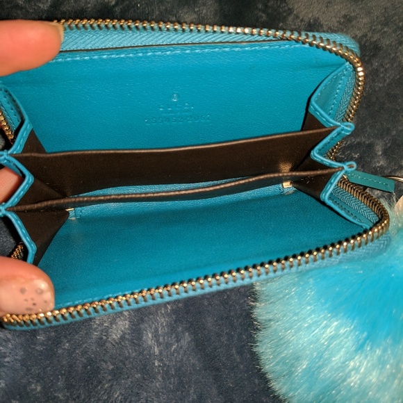 🚫sold Authentic Gucci Mini Wallet Zip around - Picture 4 of 8