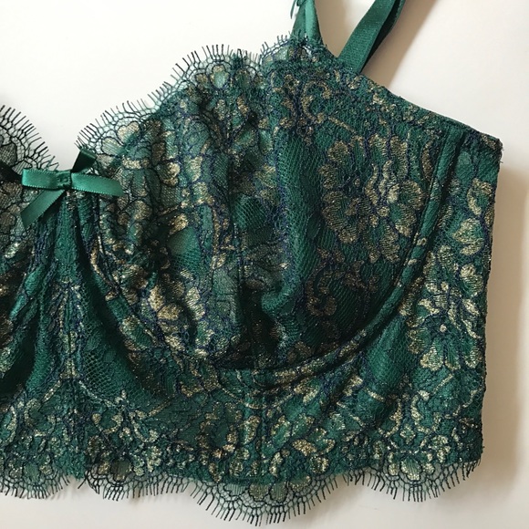 VS Dream Angels Push-Up W/out Padding - Picture 3 of 7