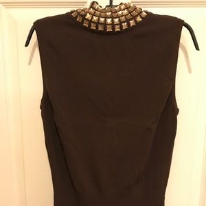Women's sleeveless turtleneck