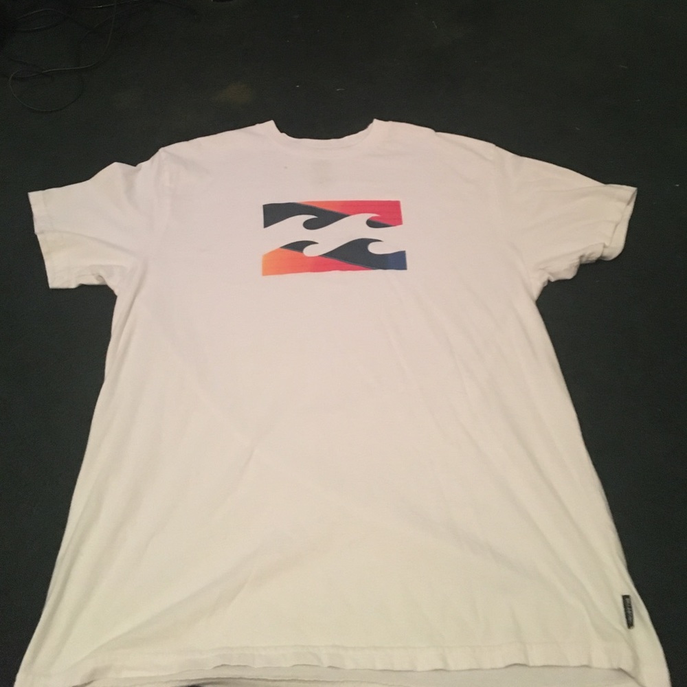 Billabong t shirt